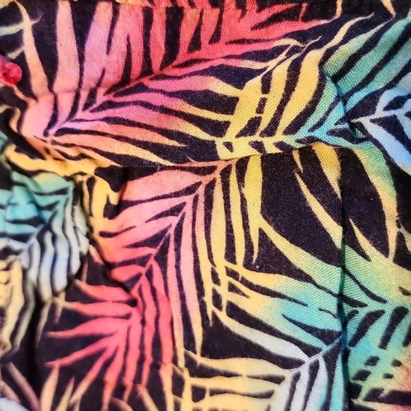 Wonder nation floral short Size L - Picture 2 of 6